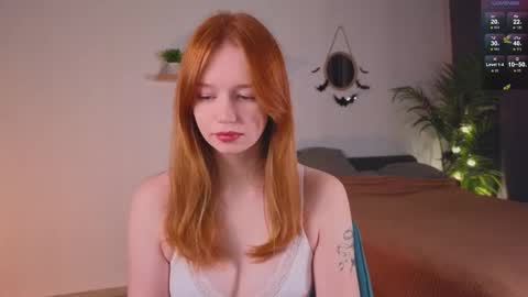 Snapshot of carolinnk chatting on 2, 11, 2025 Caro online show from 2, 11, 2025