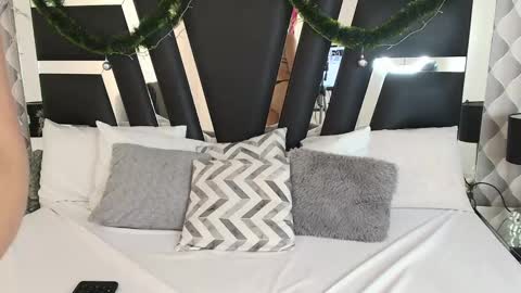 Snapshot of caroo_gomeez chatting on 14, 1, 2025 Caro Gmez online show from 14, 1, 2025