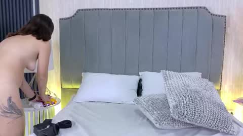 Snapshot of carrie_gb chatting on 7, 2, 2026 carrie online show from 7, 2, 2026