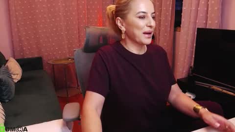 Carrie online show from 13, 11, 2025