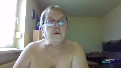 carsten21101 online show from 25, 2, 2025