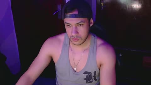 Snapshot of casas_oom chatting on 10, 1, 2025 online show from 10, 1, 2025