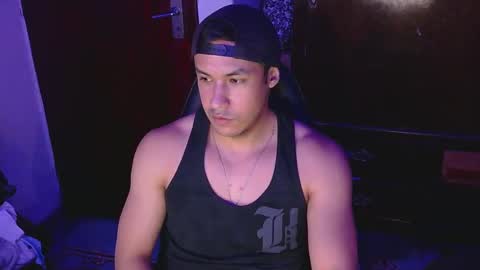 Snapshot of casas_oom chatting on 2, 3, 2025 online show from 2, 3, 2025