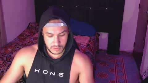 Snapshot of casas_oom chatting on 20, 9, 2025 online show from 20, 9, 2025