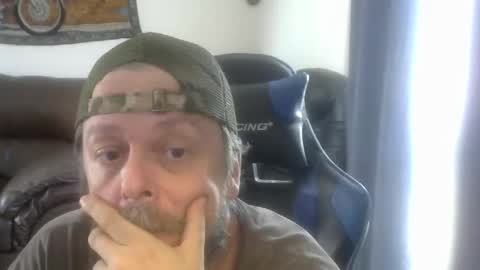 Snapshot of caseurdecue chatting on 1, 10, 2025 AllenGallant online show from 1, 10, 2025