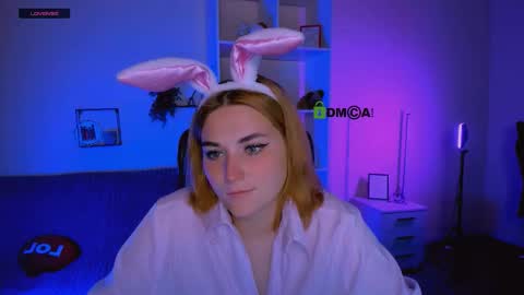 casey_meow_ online show from 8, 10, 2025