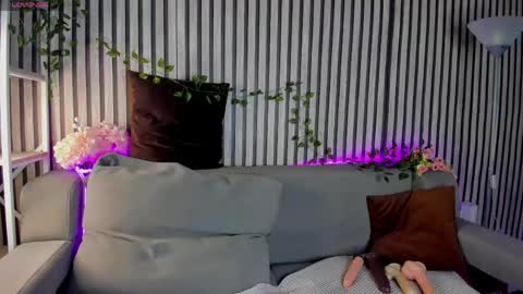 Casey sweeet online show from 5, 6, 2026