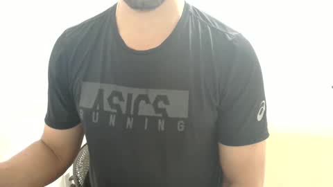 Snapshot of cashmastermuscle77 chatting on 21, 12, 2024 cashmastermuscle77 online show from 21, 12, 2024