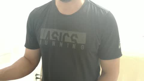 Snapshot of cashmastermuscle77 chatting on 30, 12, 2024 cashmastermuscle77 online show from 30, 12, 2024