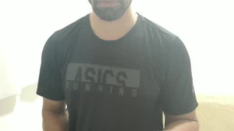 Snapshot of cashmastermuscle77 chatting on 30, 12, 2024 cashmastermuscle77 online show from 30, 12, 2024