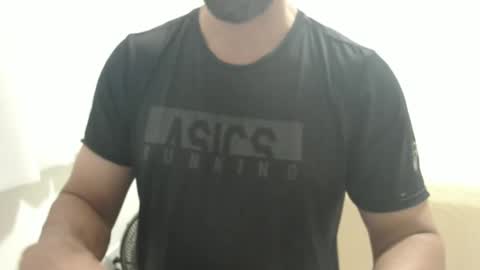 Snapshot of cashmastermuscle77 chatting on 2, 1, 2025 cashmastermuscle77 online show from 2, 1, 2025