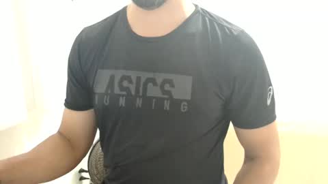Snapshot of cashmastermuscle77 chatting on 3, 1, 2025 cashmastermuscle77 online show from 3, 1, 2025