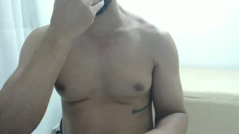 Snapshot of cashmastermuscle77 chatting on 7, 1, 2025 cashmastermuscle77 online show from 7, 1, 2025