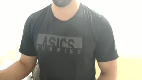 Snapshot of cashmastermuscle77 chatting on 11, 1, 2025 cashmastermuscle77 online show from 11, 1, 2025