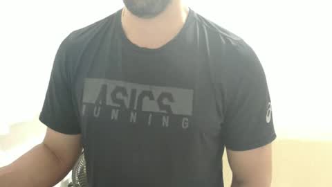 Snapshot of cashmastermuscle77 chatting on 14, 1, 2025 cashmastermuscle77 online show from 14, 1, 2025