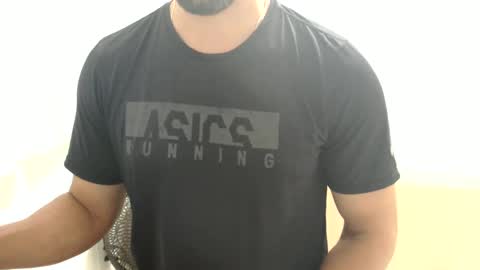 Snapshot of cashmastermuscle77 chatting on 15, 1, 2025 cashmastermuscle77 online show from 15, 1, 2025