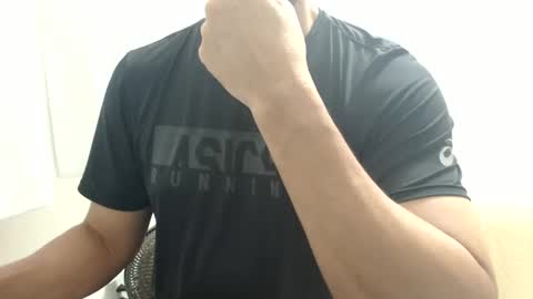 Snapshot of cashmastermuscle77 chatting on 19, 1, 2025 cashmastermuscle77 online show from 19, 1, 2025