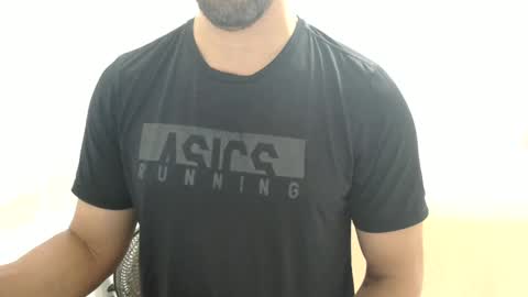 Snapshot of cashmastermuscle77 chatting on 25, 1, 2025 cashmastermuscle77 online show from 25, 1, 2025