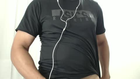 Snapshot of cashmastermuscle77 chatting on 7, 2, 2025 cashmastermuscle77 online show from 7, 2, 2025