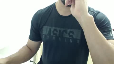 Snapshot of cashmastermuscle77 chatting on 19, 9, 2025 cashmastermuscle77 online show from 19, 9, 2025