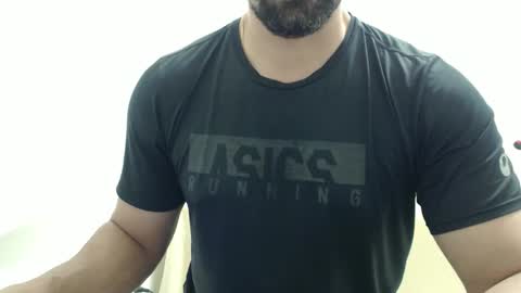 Snapshot of cashmastermuscle77 chatting on 20, 9, 2025 cashmastermuscle77 online show from 20, 9, 2025