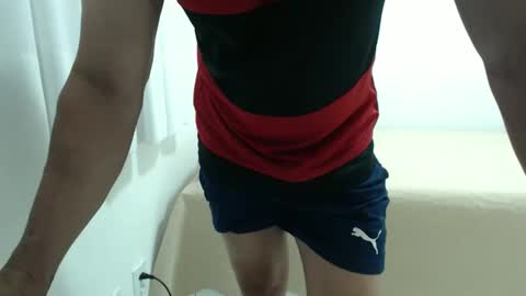 Snapshot of cashmastermuscle77 chatting on 21, 9, 2025 cashmastermuscle77 online show from 21, 9, 2025