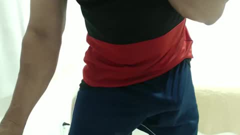 Snapshot of cashmastermuscle77 chatting on 6, 10, 2025 cashmastermuscle77 online show from 6, 10, 2025