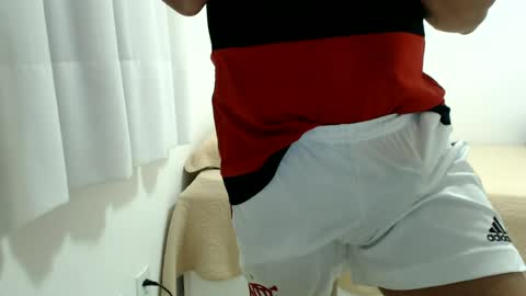 Snapshot of cashmastermuscle77 chatting on 17, 6, 2026 cashmastermuscle77 online show from 17, 6, 2026