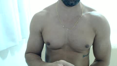 Snapshot of cashmastermuscle77 chatting on 4, 7, 2026 cashmastermuscle77 online show from 4, 7, 2026
