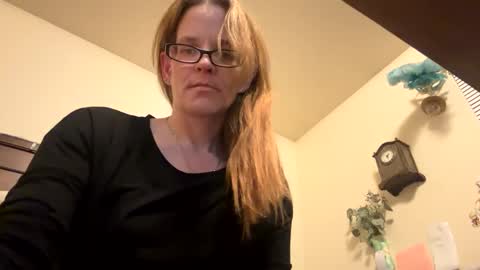 Snapshot of casidy1 chatting on 19, 2, 2025 casidy1 online show from 19, 2, 2025