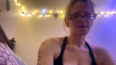 Snapshot of casidy1 chatting on 8, 3, 2025 casidy1 online show from 8, 3, 2025