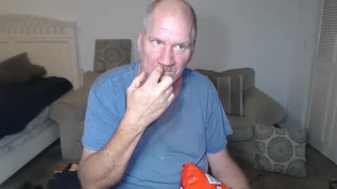 Snapshot of casinocam chatting on 1, 3, 2025 CasinoCam online show from 1, 3, 2025