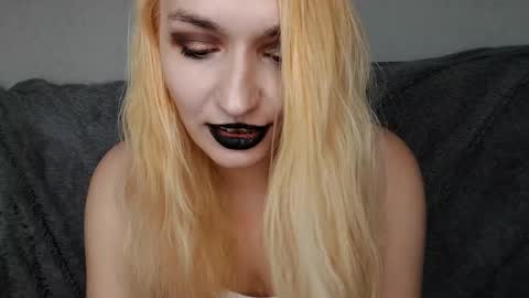 Snapshot of cassandratate chatting on 25, 1, 2025 Casey Chris online show from 25, 1, 2025