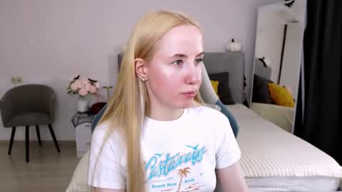 Cassie online show from 25, 10, 2025