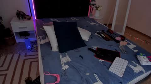 Cassie online show from 10, 1, 2025