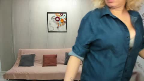 CassieJonas online show from 1, 4, 2026