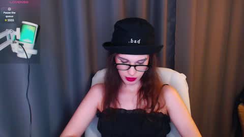 Snapshot of cassiemich chatting on 27, 2, 2025 Cassie online show from 27, 2, 2025