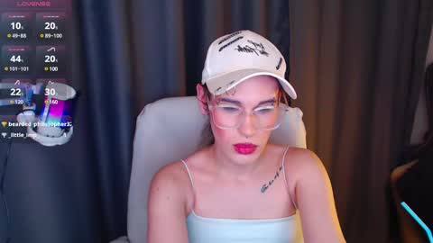 Snapshot of cassiemich chatting on 11, 3, 2025 Cassie online show from 11, 3, 2025