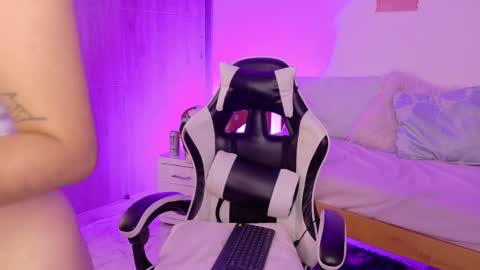 Snapshot of cassiopea__ chatting on 9, 5, 2026 Paula online show from 9, 5, 2026