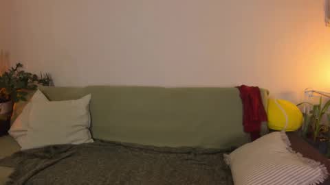  cassandra  online show from 6, 2, 2026