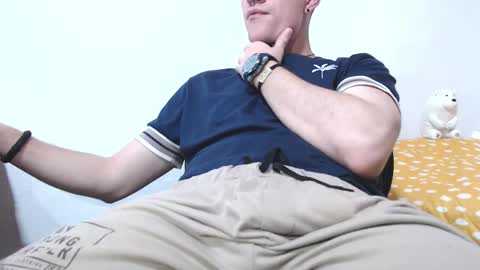 Snapshot of casteryx chatting on 7, 3, 2025 Juan online show from 7, 3, 2025