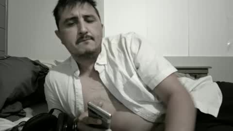 Snapshot of castortroyyyyy chatting on 3, 1, 2025 Castor troyyyyy online show from 3, 1, 2025