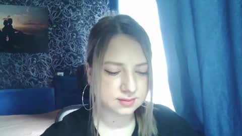 casual__vibes online show from 24, 4, 2026