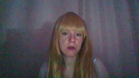 Snapshot of cat_2019 chatting on 2, 11, 2025 cat_2019 online show from 2, 11, 2025