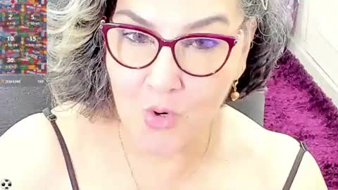 Snapshot of cataleya_mom_ chatting on 1, 7, 2026 cataleya online show from 1, 7, 2026