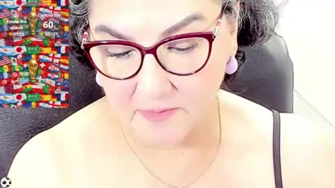 Snapshot of cataleya_mom_ chatting on 9, 7, 2026 cataleya online show from 9, 7, 2026