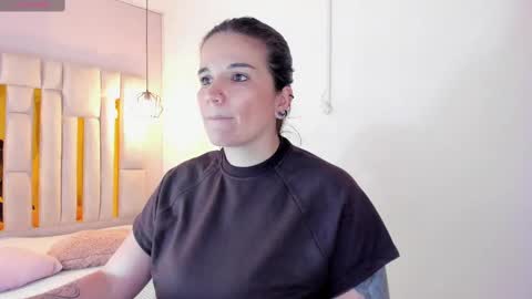 Snapshot of cataleya_sambrano chatting on 14, 10, 2025 Cataleya online show from 14, 10, 2025