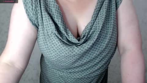 Snapshot of catch_fortune chatting on 1, 11, 2025 Ana online show from 1, 11, 2025