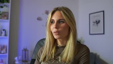 Snapshot of catecrago_ chatting on 13, 2, 2025 catecrago online show from 13, 2, 2025