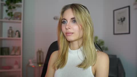 Snapshot of catecrago_ chatting on 18, 2, 2025 catecrago online show from 18, 2, 2025